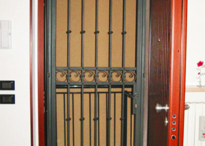 sicuerfer-inferiate-porta